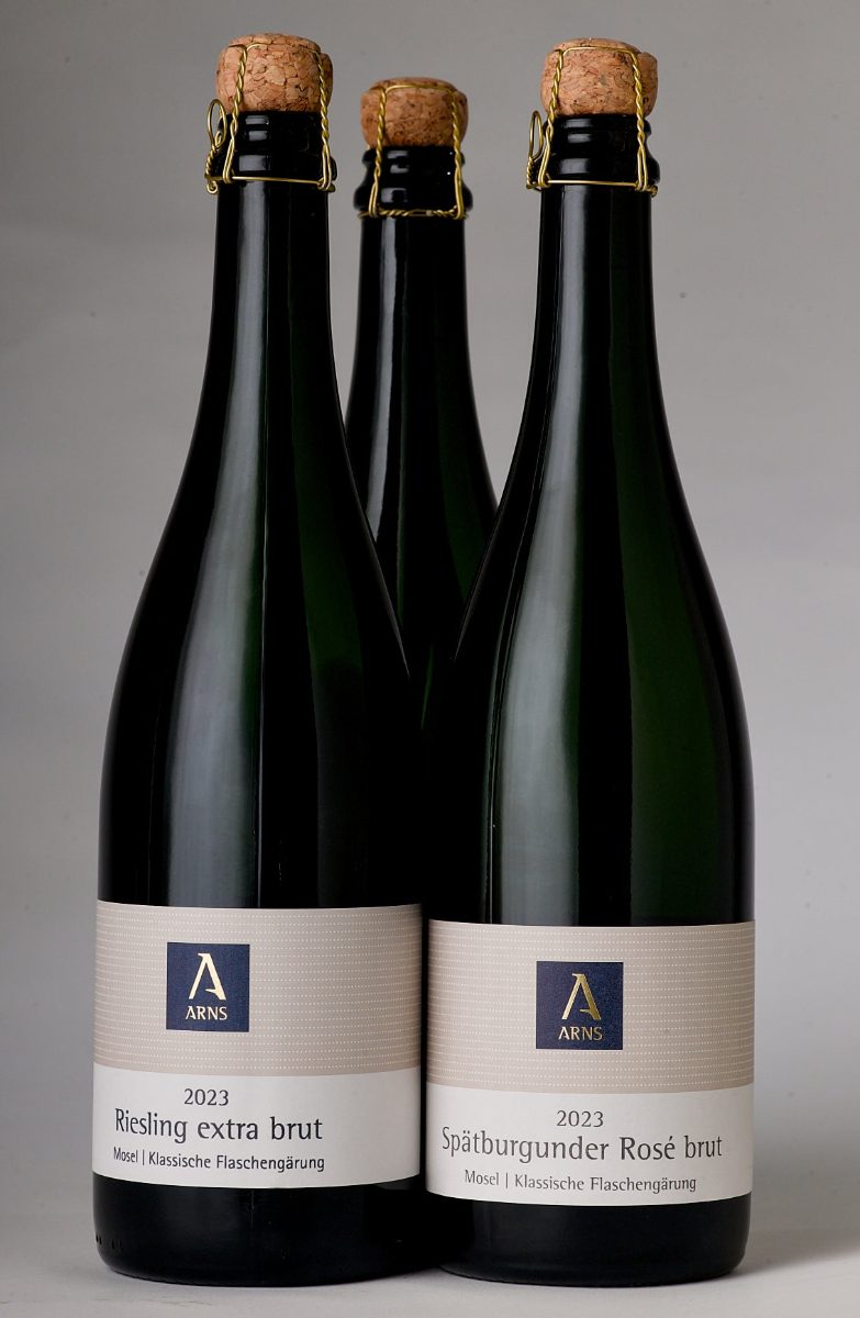 Sektpaket mit drei Winzersekt-Flaschen vom Weingut Arns, Mosel