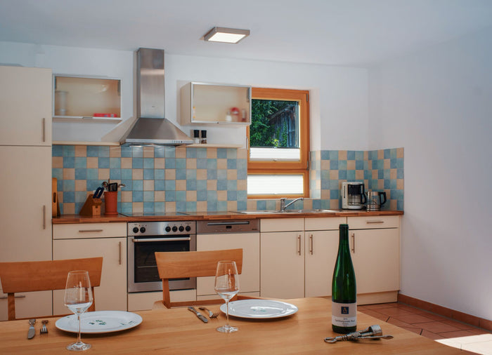 Küche der Ferienwohnung im Weingut Arns